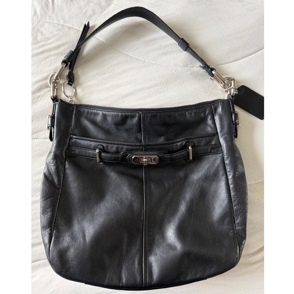 Coach Chelsea Black Leather Hobo Shoulder Bag Turnlock Silver Hardware 17816 - Picture 1 of 13